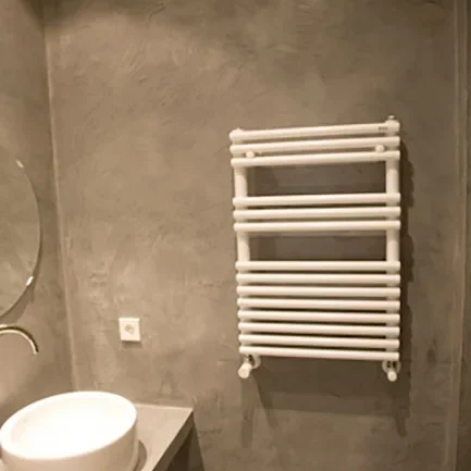 Baño de microcemento en Madrid