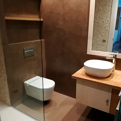 Baño de microcemento en Madrid